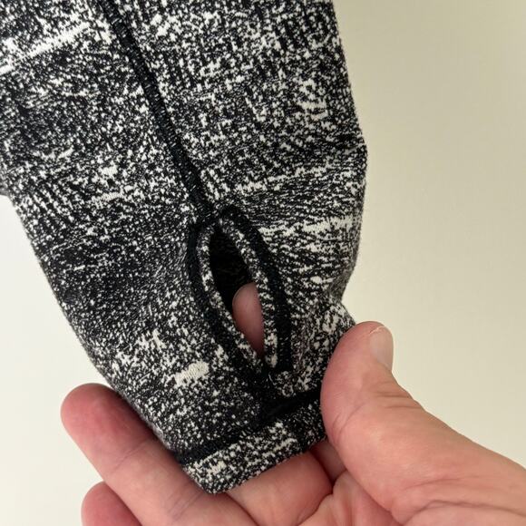 Lululemon Forever Endeavour Long Sleeve - Picture 3 of 11